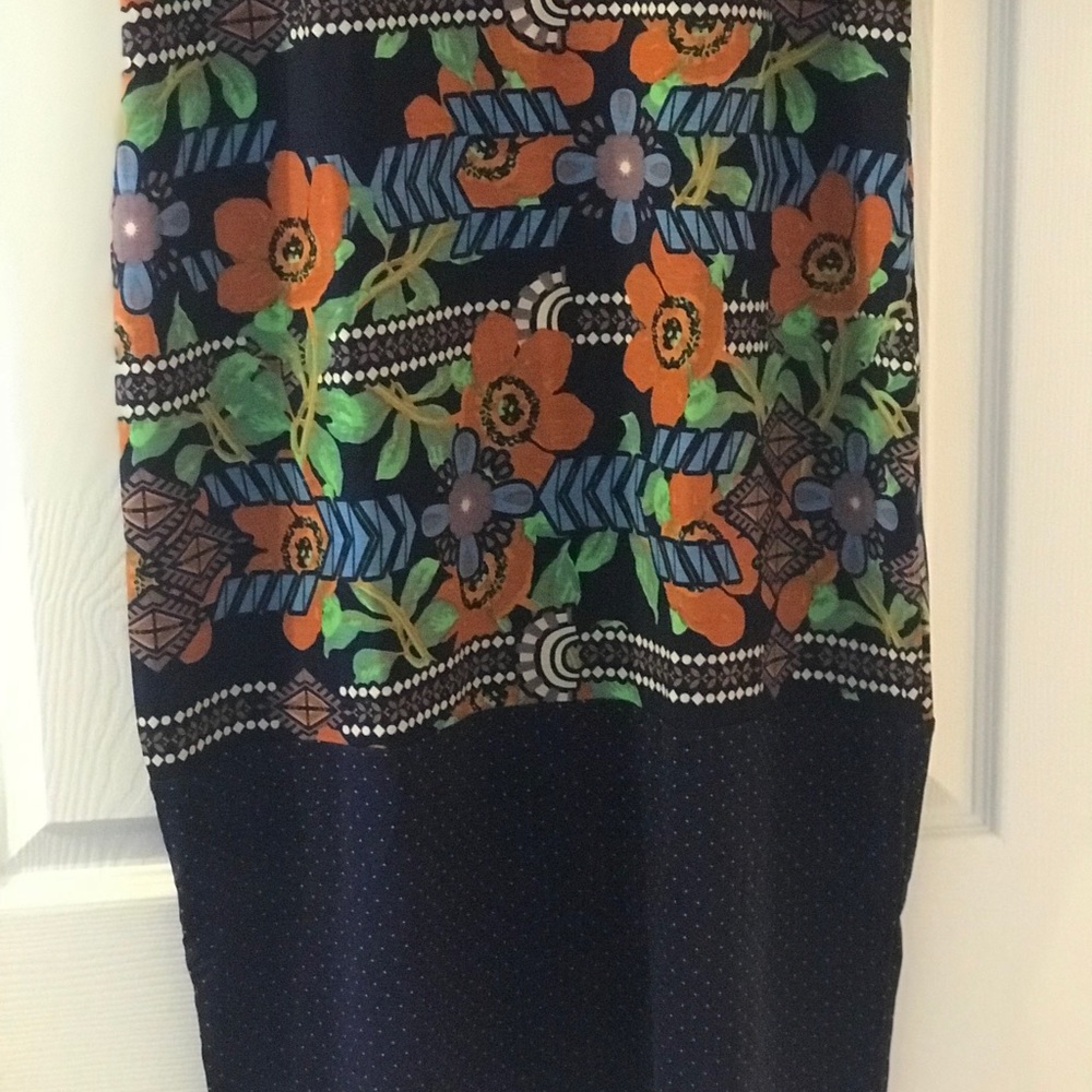 Navy blue background XL Julia Dress